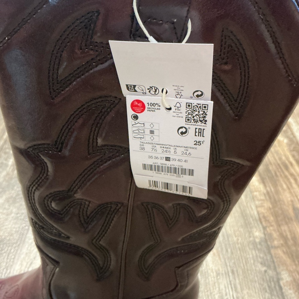 stradivarius Women's Dark Burgandy Brown Western Embroidered Boots Size 7.5 - Picture 16 of 16